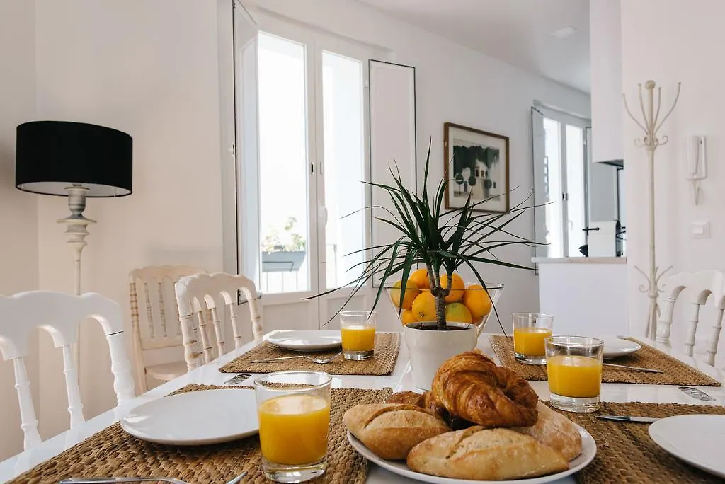 Apartment Hostly Acetres 2A-Penthouse In City Center-Fibre-Parking Opt Seville