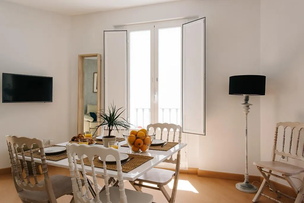 Hostly Acetres 2A-Penthouse In City Center-Fibre-Parking Opt Seville Apartment