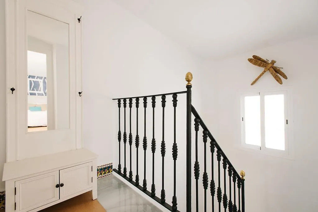 Hostly Acetres 2A-Penthouse In City Center-Fibre-Parking Opt Seville Apartment